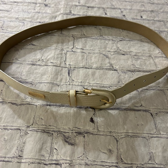 STEVE MADDEN IVORY FAUX SKIN PRINT WITH GOLD TONE ACCENTS WOMENS BELT SIZE LARGE - Picture 11 of 11